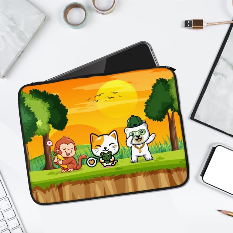 Explore Nature with Our Animal Theme Children's Laptop Sleeve 1