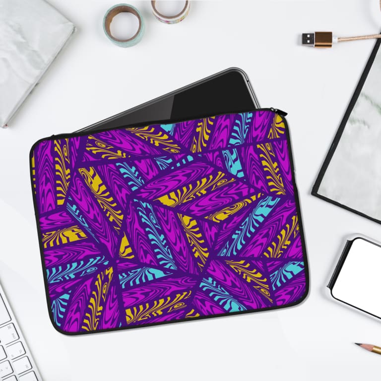 Laptop Sleeves - Vector Pattern With Purple Background 01