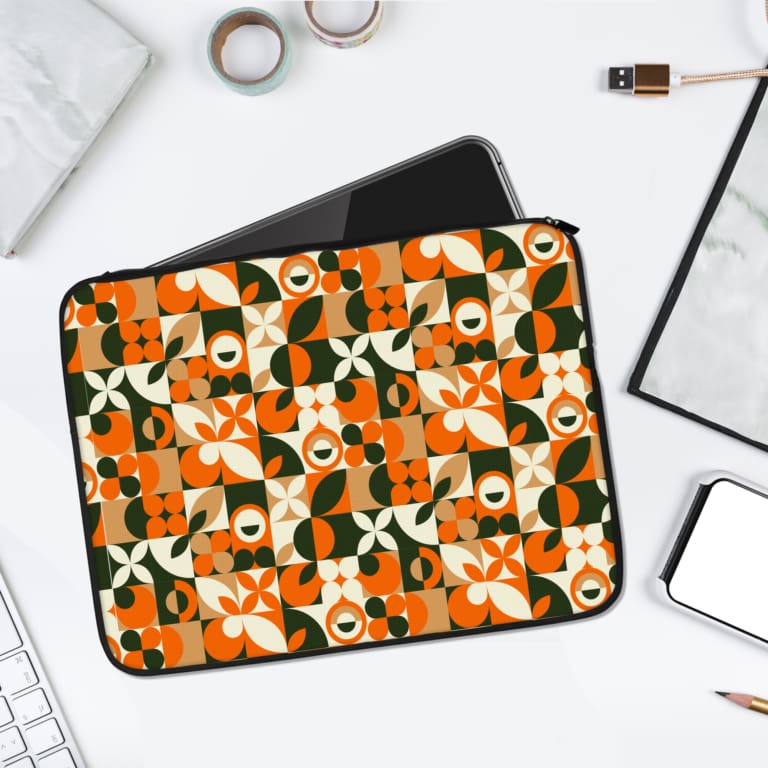 Laptop Sleeve - Geometric Pattern With Green And Orange 01