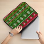 Laptop Sleeves - Knitted Pattern Red Color With Green Background 02